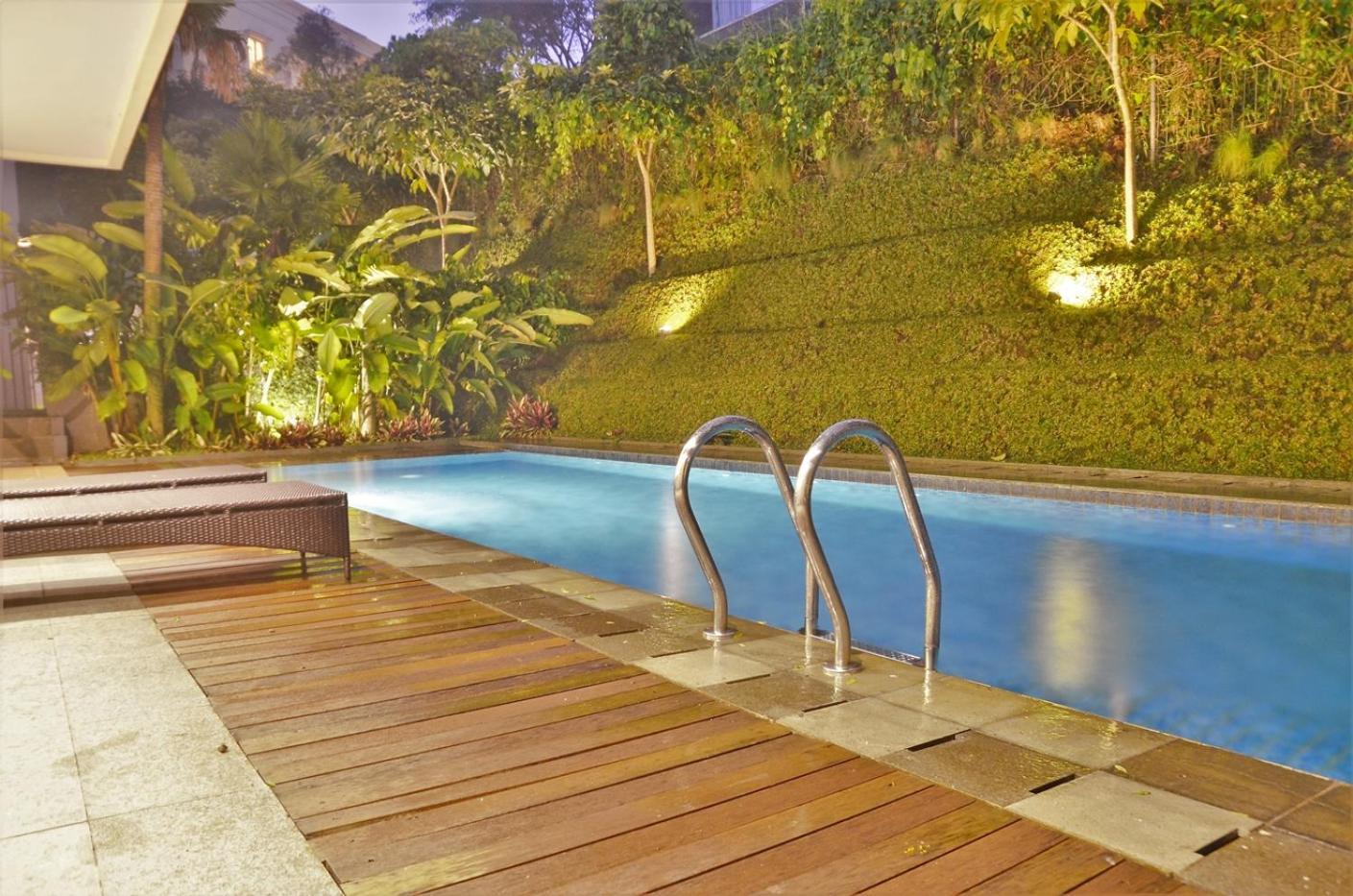 Oyama City View Villa 4 Bedrooms With A Private Swimming Pool Bandung Eksteriør bilde